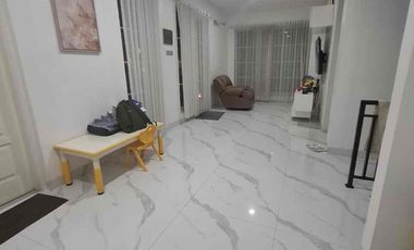 Rumah Golf Lake hanya 200 juta