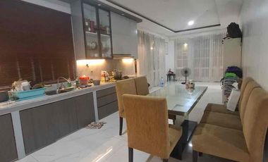 Rumah Golf Lake hanya 200 juta