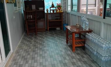 ขายขาดทุน!!! บ้านพร้อมที่ดิน พึ่งสร้างเสร็จ ใกล้ตลาดวังสีสูบ 130 ตร.วา