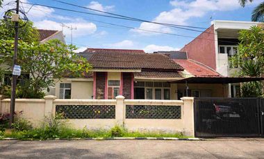 Rumah dijual di Cinere, Cinere, Depok, Jawa Barat
