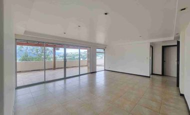 DEPARTAMENTO DE VENTA EN MIRAVALLE 3