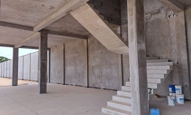 Local Industrial en Lurin  con excelente preparación de terreno y amplio espacio operativo