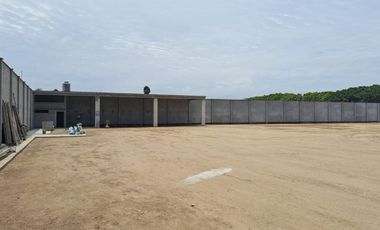 Local Industrial en Lurin  con excelente preparación de terreno y amplio espacio operativo