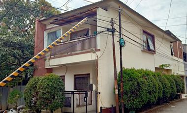 BU*TURUN HARGA*DIJUAL RUMAH 2 LANTAI POSISI HOOK DI KOMPLEK MARGASARI BANDUNG