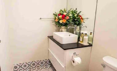 FOR SALE 2BR 2TB CONDO BAGUMBAYAN QUEZON CITY