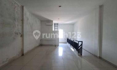 Dijual Ruko Strategis Pusat Kota Surakarta Luas 127m2 BU!!