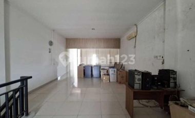 Dijual Ruko Strategis Pusat Kota Surakarta Luas 127m2 BU!!