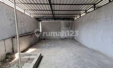 Dijual Ruko Strategis Pusat Kota Surakarta Luas 127m2 BU!!