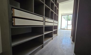 Casa a estrenar 3 dormitorios con pileta | Barrio La Consuelo, Centenario | Apto crédito