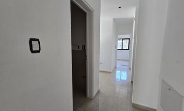 Casa a estrenar 3 dormitorios con pileta | Barrio La Consuelo, Centenario | Apto crédito