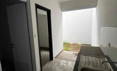 CASH / KPR - Rumah Golf Island PIK 5x15 (3 Lantai)