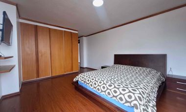 Departamento en renta amoblado de 4 habitaciones en sector Megamaxi, Quito  221 m², Penthouse con guardianía