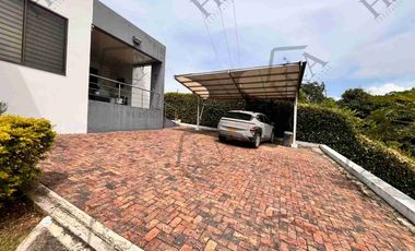 Venta de Casa Campestre en La Mesa Cundinamarca- Vía San Joaquín