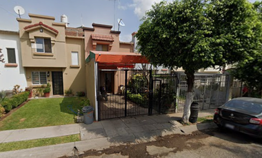 CASA EXCELENTE OPORTUNIDAD DE INVERSIÓN, ATRAVES DE UNA CESIÓN DE DERECHOS.