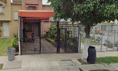 CASA EXCELENTE OPORTUNIDAD DE INVERSIÓN, ATRAVES DE UNA CESIÓN DE DERECHOS.