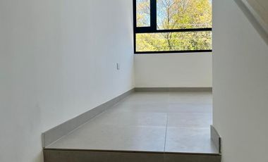 Casa de Venta en La Morita, Tumbaco, con entrada independiente