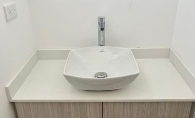 Casa de Venta en La Morita, Tumbaco, con entrada independiente