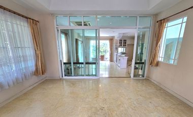 Super Luxury Single House for Sale, Nanthawan Suanluang Ro. 9, large size, 3-bed, 3-bath, 1-maid, 5 parking, Good condition, Original layout