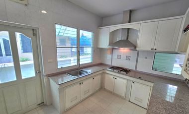 Super Luxury Single House for Sale, Nanthawan Suanluang Ro. 9, large size, 3-bed, 3-bath, 1-maid, 5 parking, Good condition, Original layout