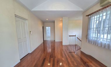 Super Luxury Single House for Sale, Nanthawan Suanluang Ro. 9, large size, 3-bed, 3-bath, 1-maid, 5 parking, Good condition, Original layout