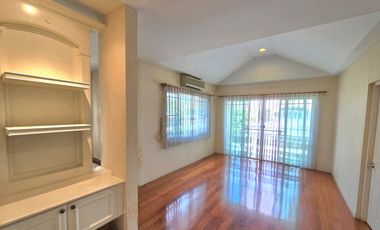 Super Luxury Single House for Sale, Nanthawan Suanluang Ro. 9, large size, 3-bed, 3-bath, 1-maid, 5 parking, Good condition, Original layout