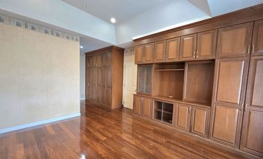 Super Luxury Single House for Sale, Nanthawan Suanluang Ro. 9, large size, 3-bed, 3-bath, 1-maid, 5 parking, Good condition, Original layout