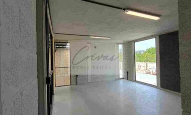 Rento Bodegas  620m2