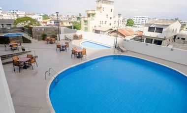 ÚNICA SUITE FRENTE AL MAR CON PISCINA, PARQUEO, Y MAS AMENITIES