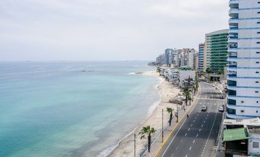 ÚNICA SUITE FRENTE AL MAR CON PISCINA, PARQUEO, Y MAS AMENITIES