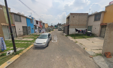 Casa en Capulines 10, Galaxia Bonito Jalisco, Jal.