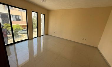 SE RENTA CASA EN VITANA RESIDENCIAL $19,000.00 ZONA CUCEA CUCSH SAN ISIDRO