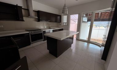 Casa en renta en Lomas de los Américas Sur