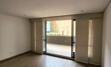 Apartamento en Conjunto con Club House en el Plan