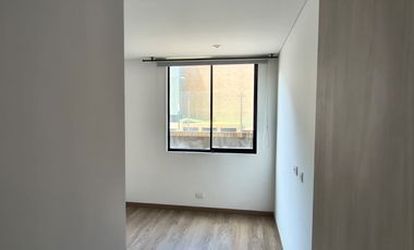 Apartamento en Conjunto con Club House en el Plan