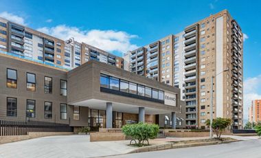 Apartamento en Conjunto con Club House en el Plan