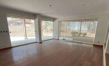 Casa como Terreno en La Planicie – 1,650 m² en Zona Exclusiva y Privilegiada