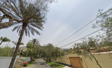 Casa como Terreno en La Planicie – 1,650 m² en Zona Exclusiva y Privilegiada