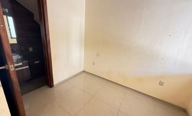 SE RENTA CASA EN VITANA RESIDENCIAL $19,000.00 ZONA VALDEPEÑAS ALTAVISTA