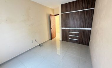 SE RENTA CASA EN VITANA RESIDENCIAL $19,000.00 ZONA VALDEPEÑAS ALTAVISTA