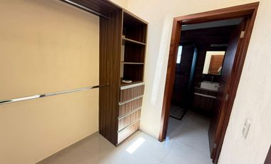 SE RENTA CASA EN VITANA RESIDENCIAL $19,000.00 ZONA VALDEPEÑAS ALTAVISTA