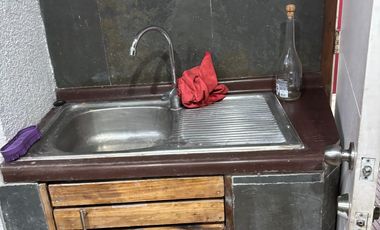 Casa 3 dormitorios, quincho. Condominio Chiguayanet