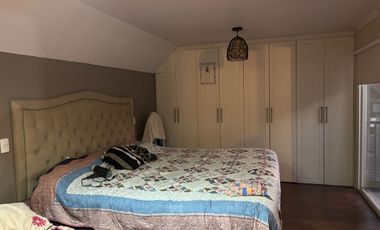 Casa 3 dormitorios, quincho. Condominio Chiguayanet