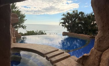 Casa con piscina en OLON