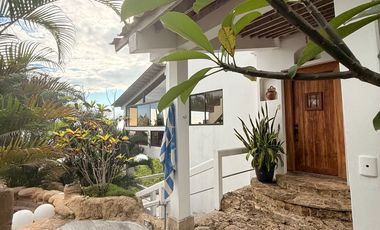 Casa con piscina en OLON