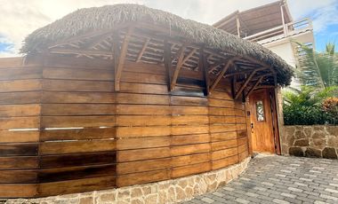 Casa con piscina en OLON