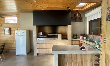 Arriendo hermosa Casa 4D-4B- quincho, piscina