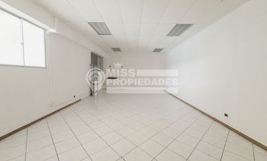 Venta | 1° Piso Corporativo en Edificio Matta