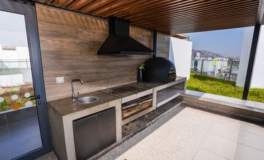 Departamento en Venta en Surco, Jirón República de Líbano | 1 Dormitorio + Cochera + Full Áreas Comunes