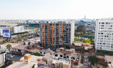 Departamento en Venta en Surco, Jirón República de Líbano | 1 Dormitorio + Cochera + Full Áreas Comunes