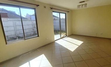 CASA VALLES DEL COUNTRY - TALCA